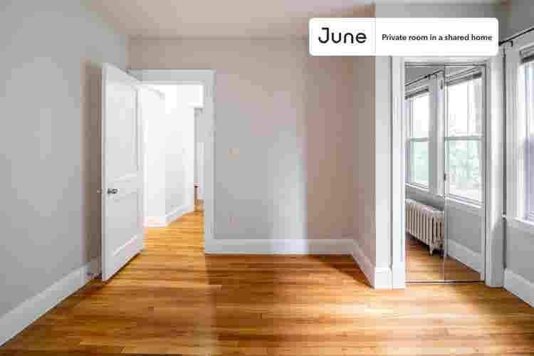 4 BR in Boston