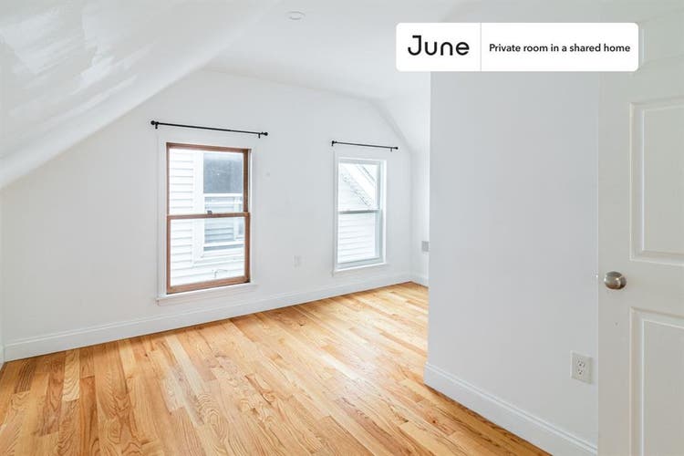 6 BR in Boston