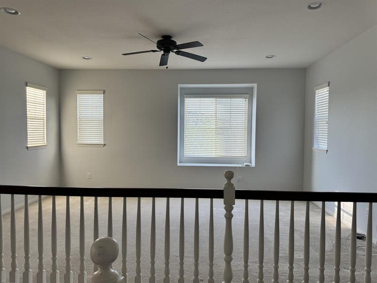 Two unfurnished rooms for rent