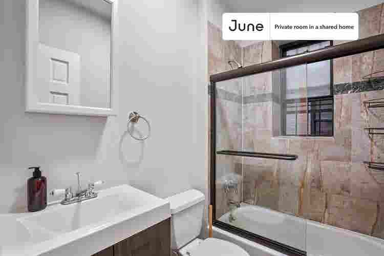 3 BR in New York City