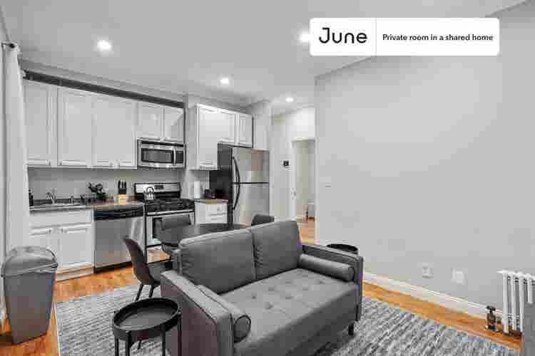 3 BR in New York City