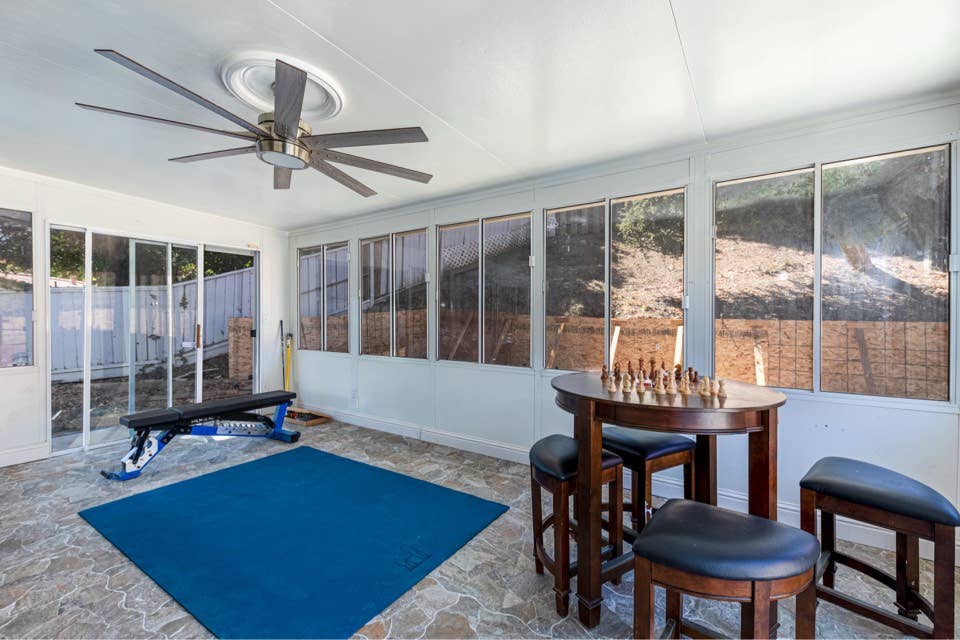 Great rooms in El Sobrante Hills