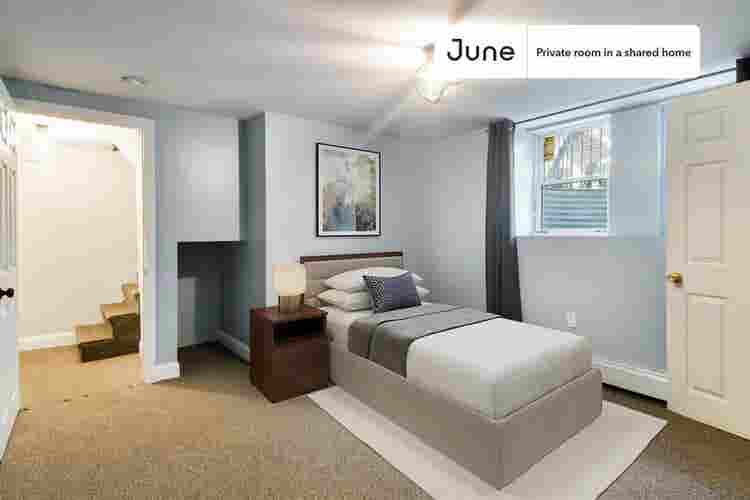 4 BR in Boston