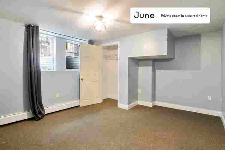 4 BR in Boston