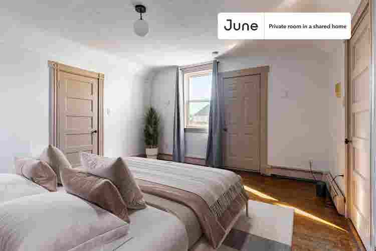 3 BR in Boston