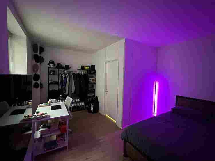 ✨ Spacious Room in Midtown South ✨