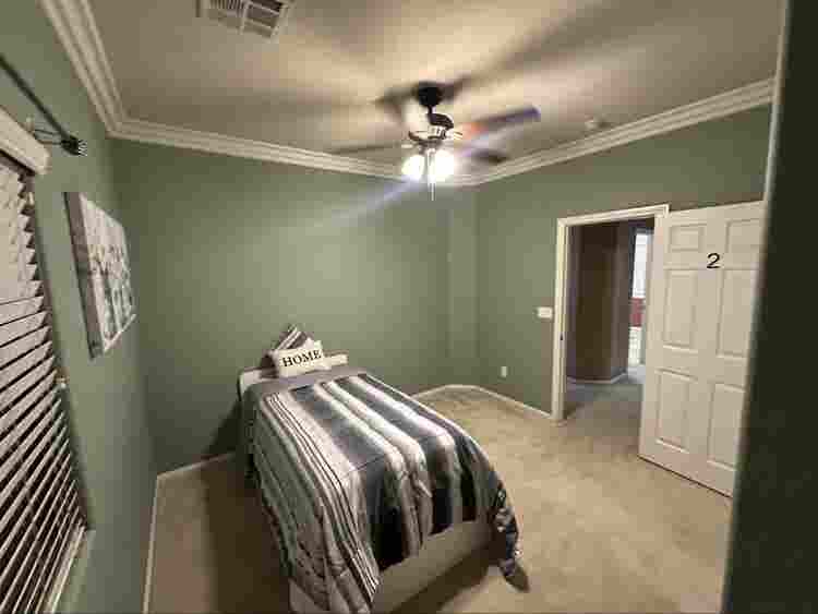 Available for immediate move in!!!!
