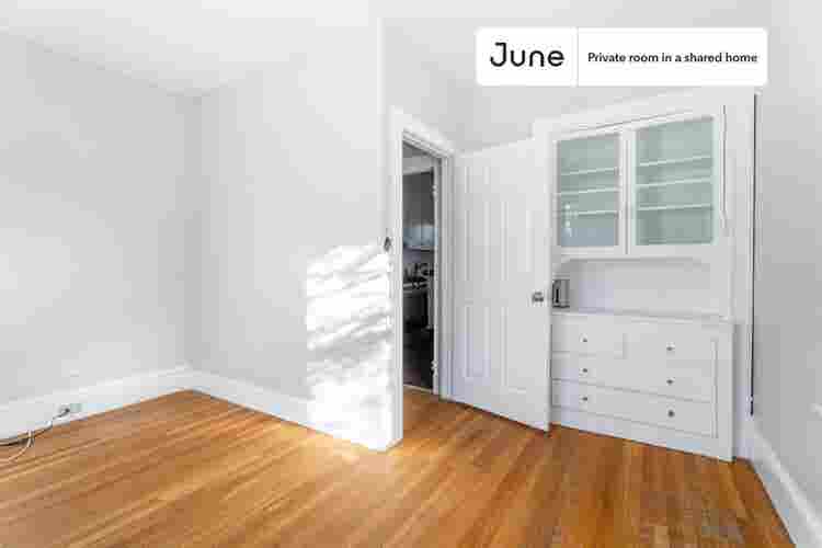 3 BR in Boston