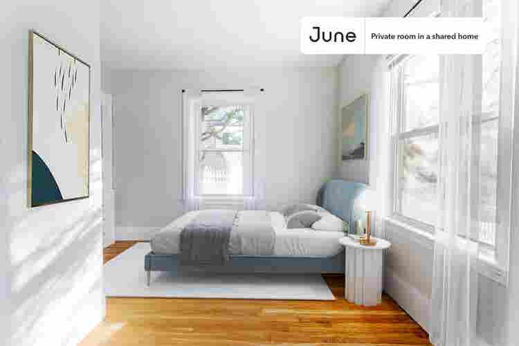 3 BR in Boston