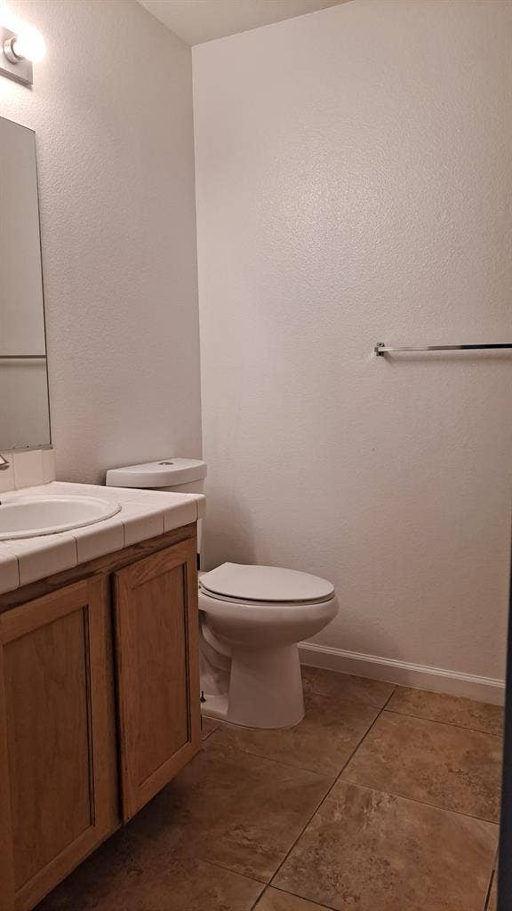 GROUND FLOOR CONDO FOR RENT