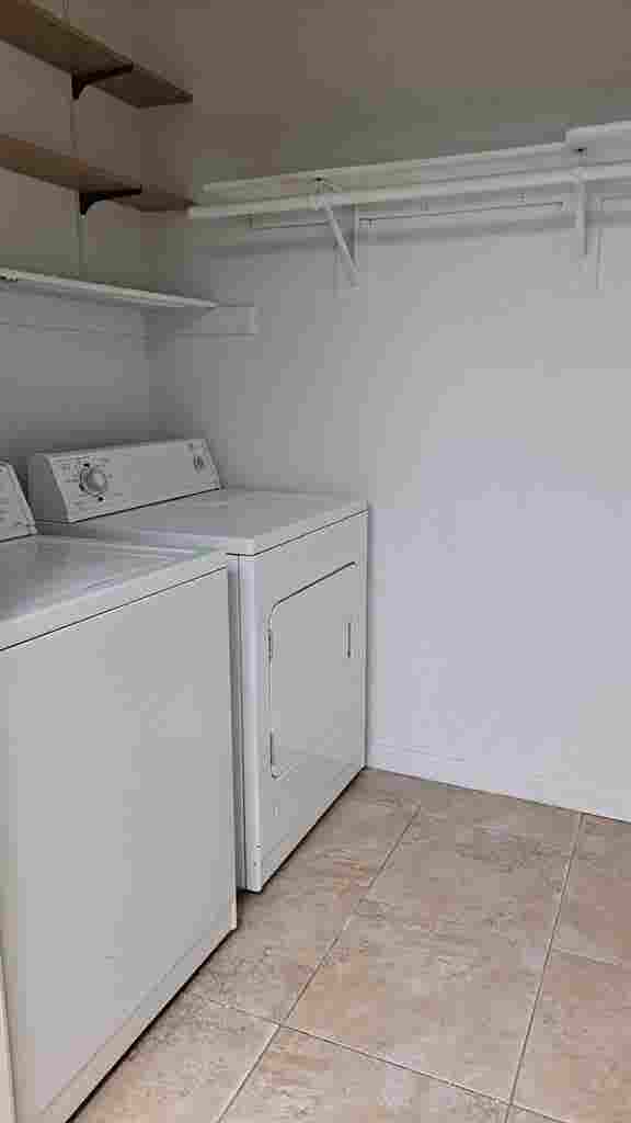 GROUND FLOOR CONDO FOR RENT