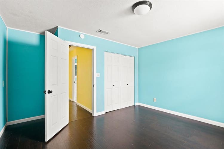 Convenient location , Easy Access