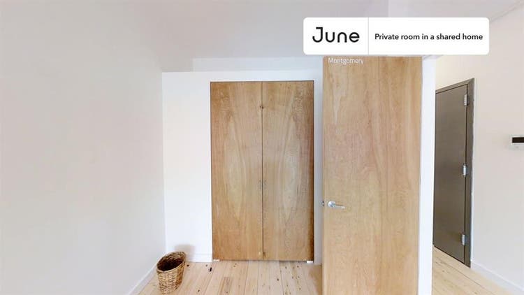 2 BR in New York City