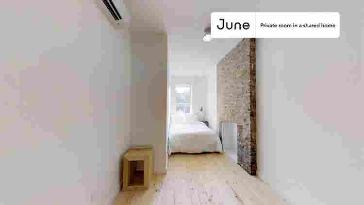 2 BR in New York City
