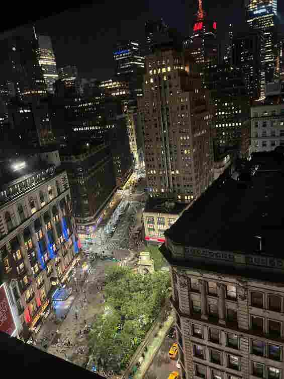 ✨Super Affordable Room in Midtown✨