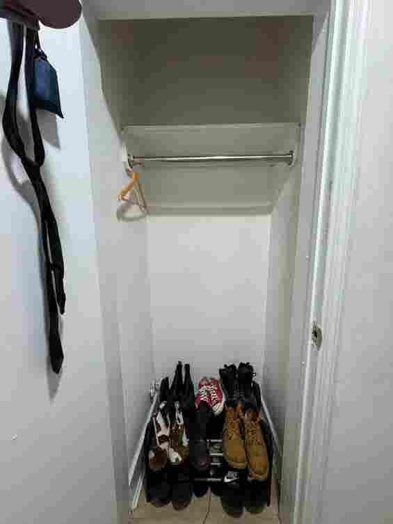 ✨Super Affordable Room in Midtown✨