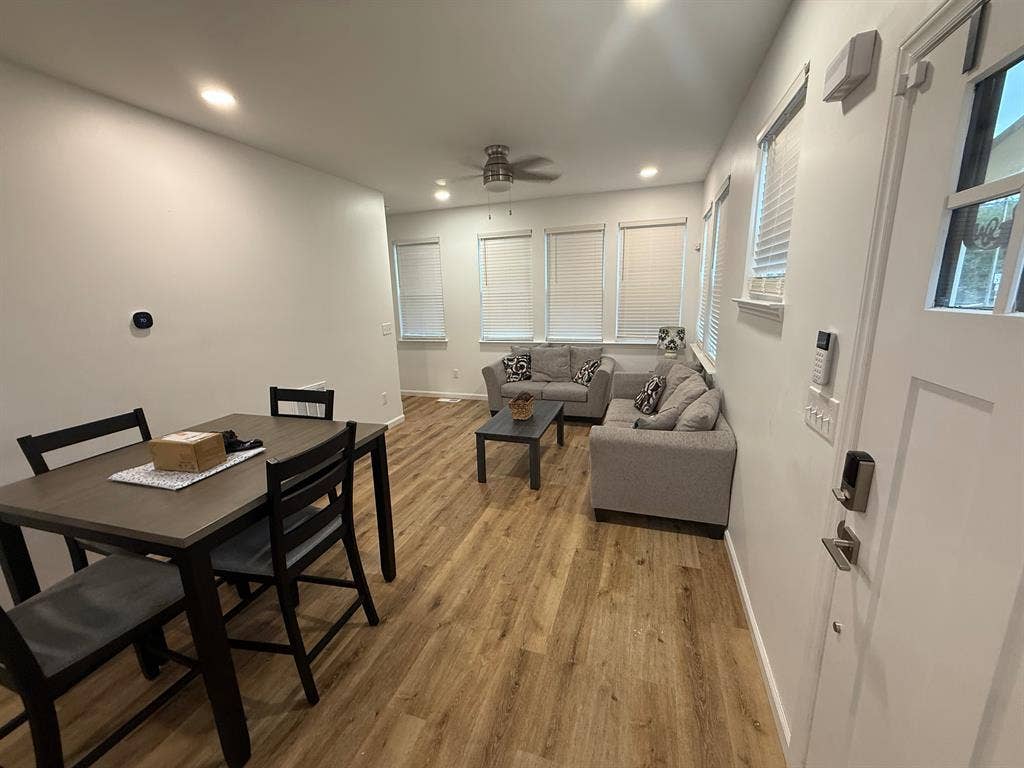 4 BR in Durham