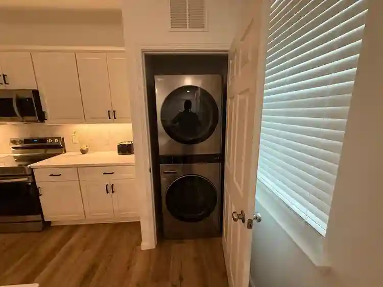 4 BR in Durham