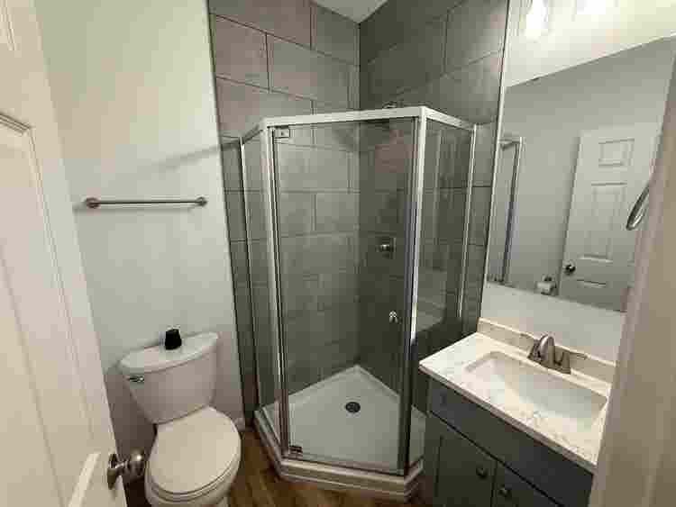 4 BR in Durham