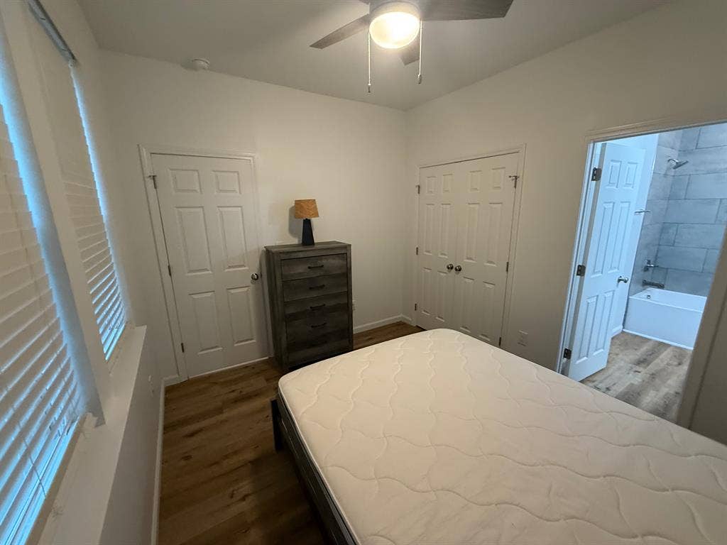 4 BR in Durham