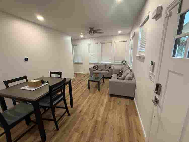 4 BR in Durham