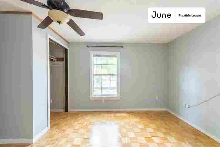 3 BR in Austin