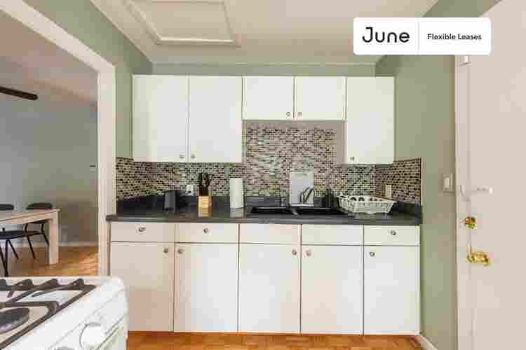 3 BR in Austin