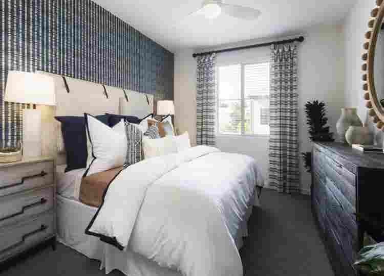 Room for rent for college students