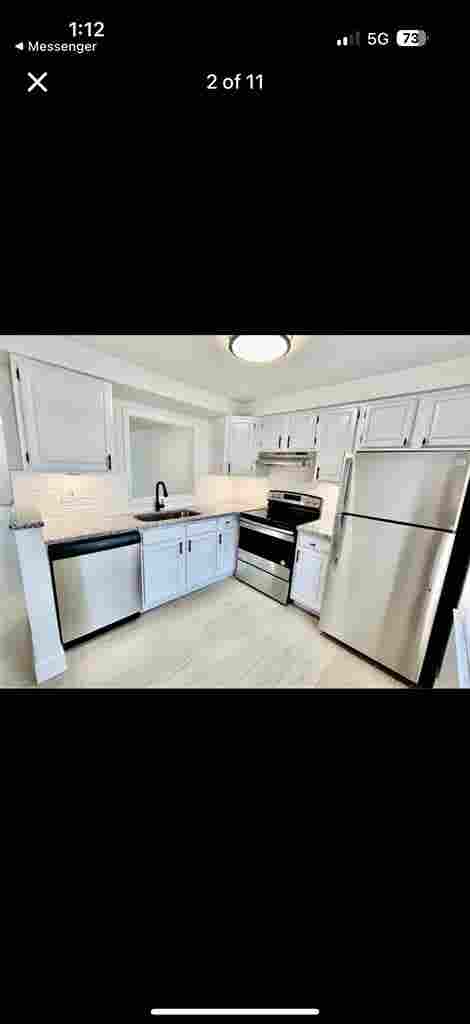 Comfy Townhouse w/ W&D & 2 cats!