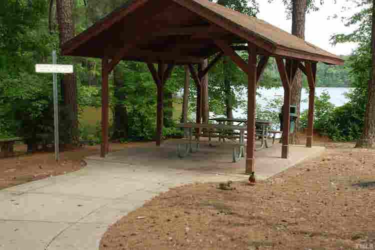 4 BR in Raleigh
