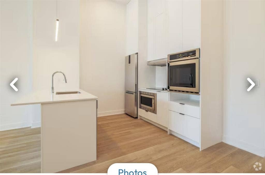 Looking for a female roommate