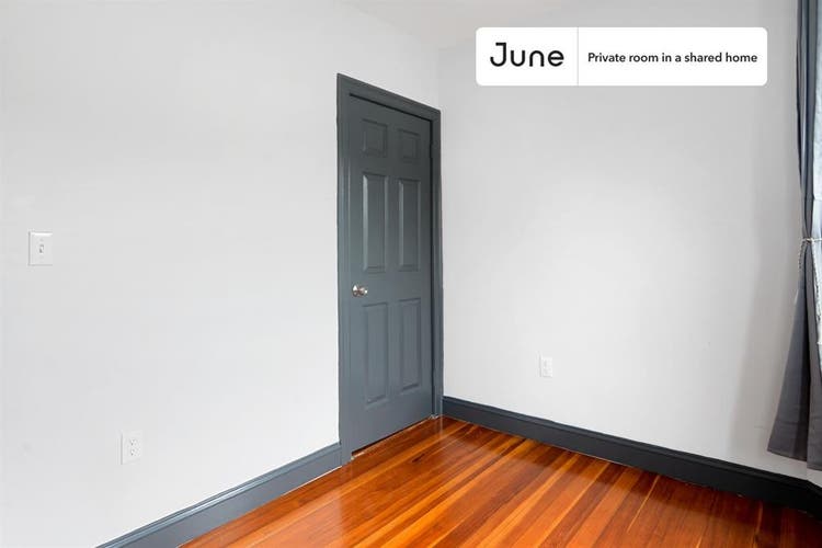 4 BR in Boston