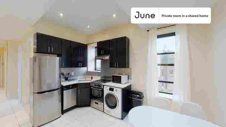 3 BR in New York City