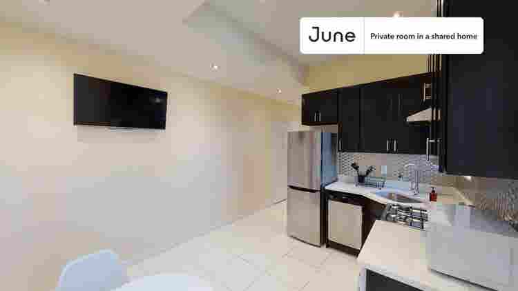 3 BR in New York City