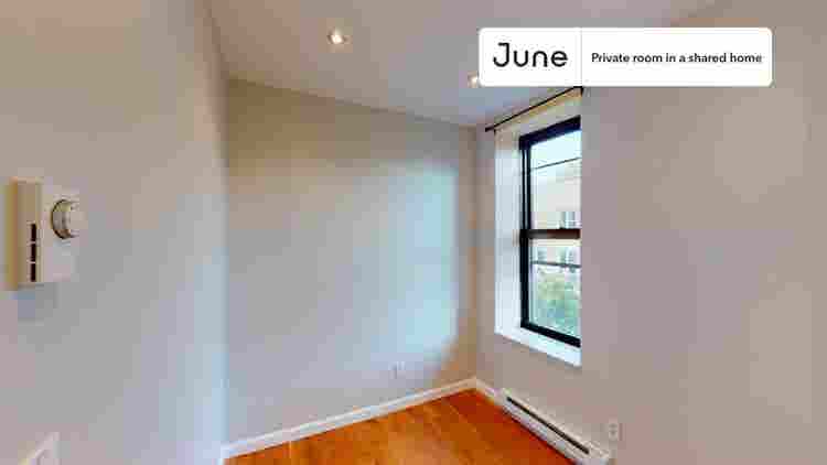 3 BR in New York City