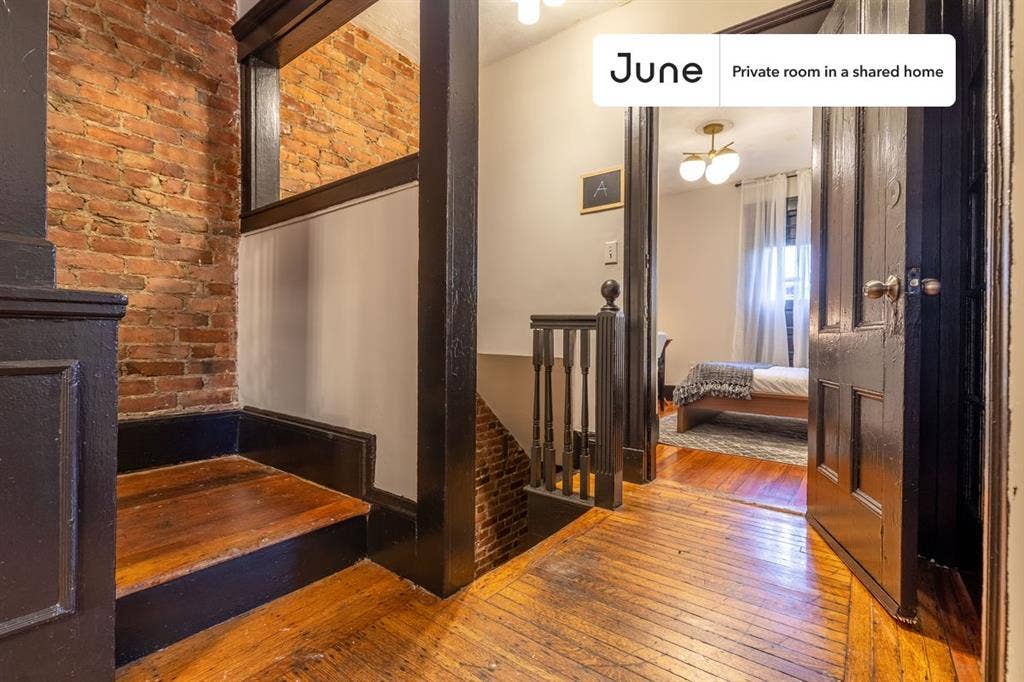5 BR in Boston