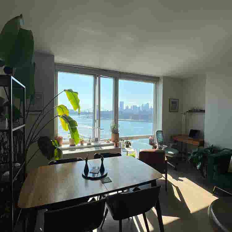 Stunning waterfront private BD & BA