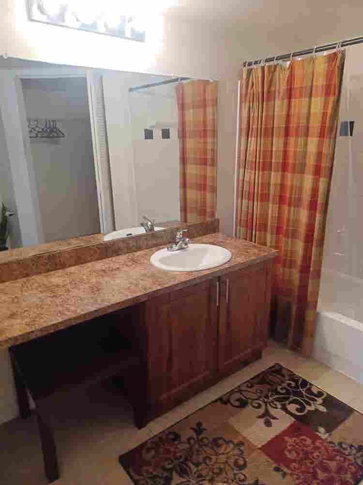 master bedroom w private bathroom