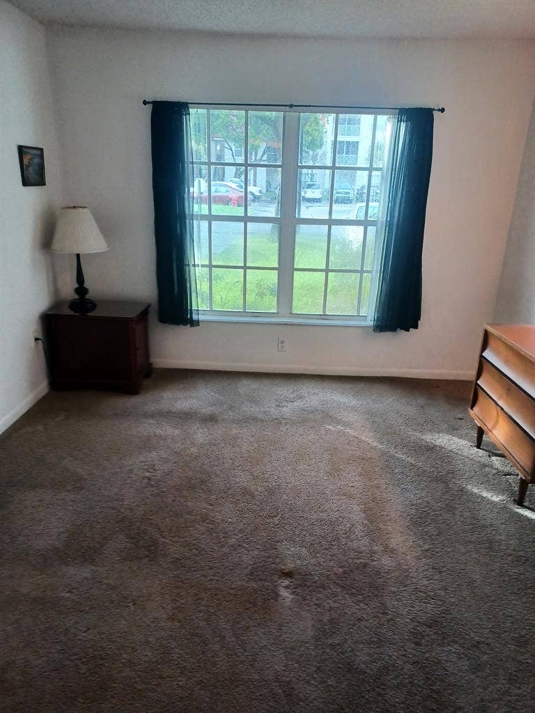 master bedroom w private bathroom