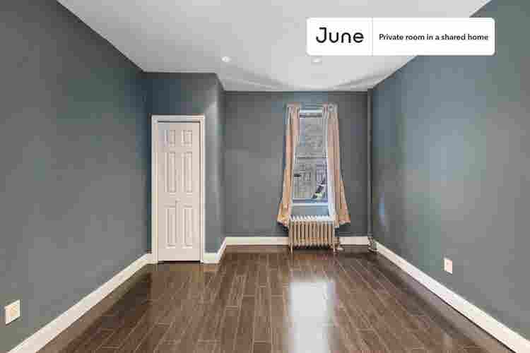 2 BR in New York City