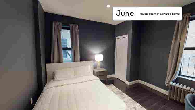 2 BR in New York City