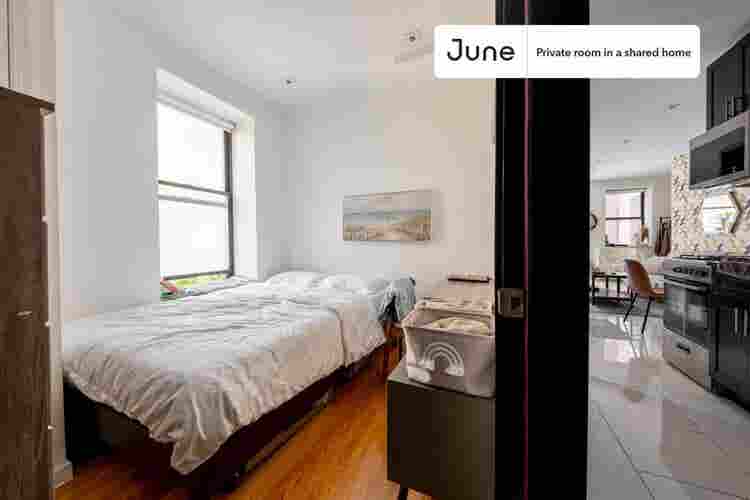 3 BR in New York City