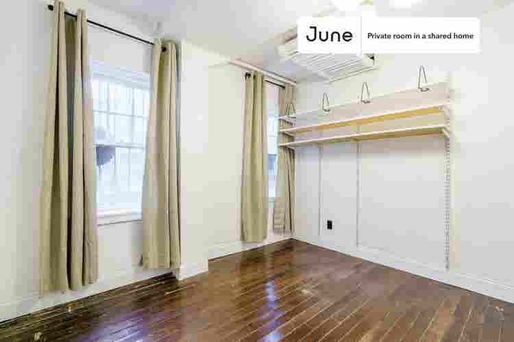 5 BR in New York City