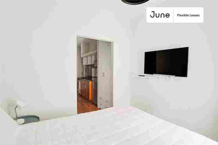 1 BR in New York City
