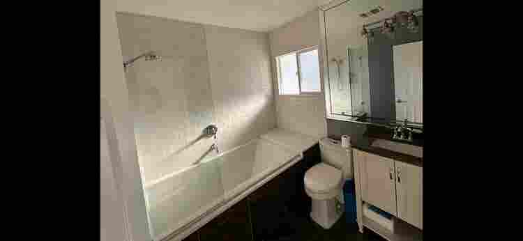 Room for Rent near CSUN & freeways