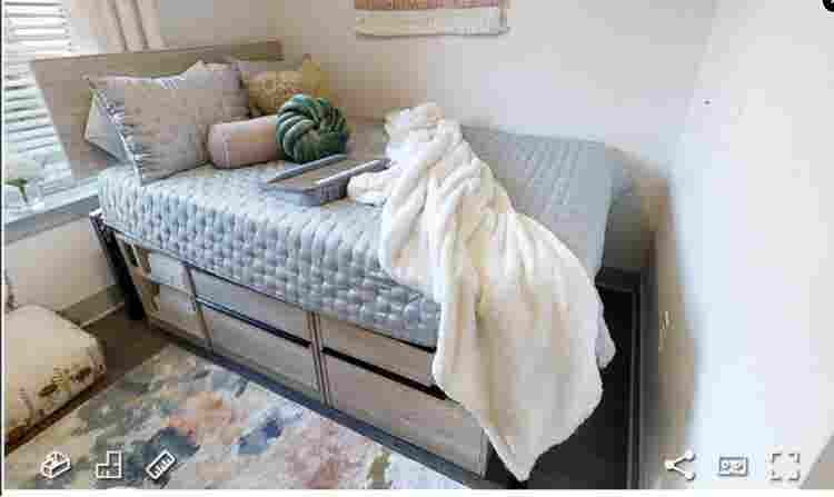 Private Bed and Bathroom rental