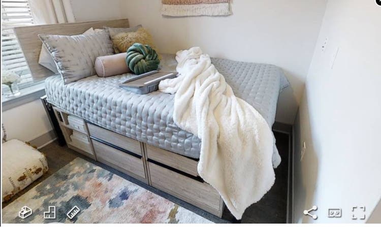 Private Bed and Bathroom rental