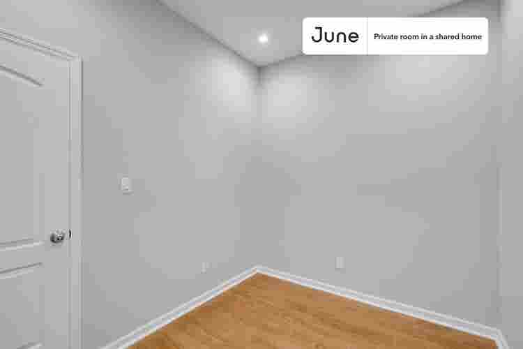 3 BR in New York City