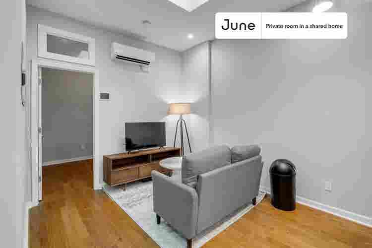 3 BR in New York City