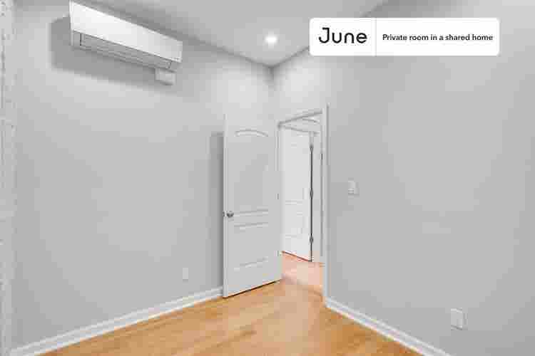 3 BR in New York City